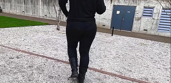  Mom Vpl Thick Ass Public